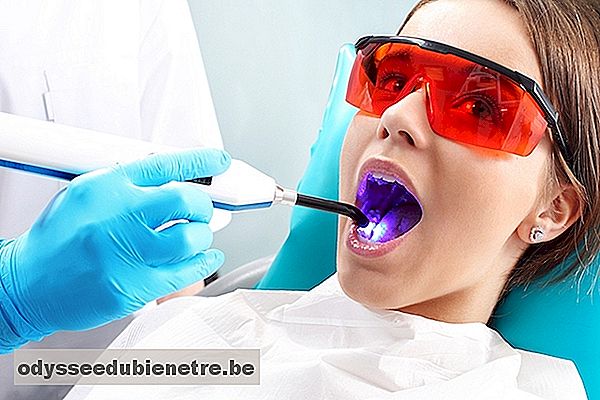O que pode ser dente escurecido e como é feito o tratamento