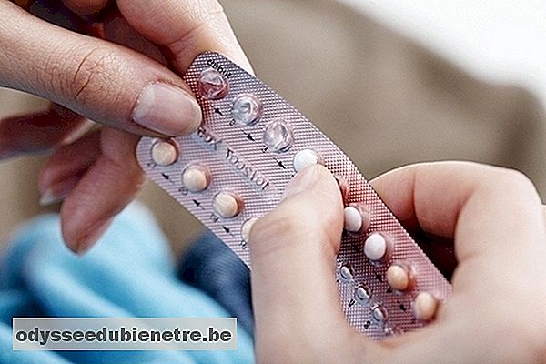 Antibiótico corta o efeito do anticoncepcional?