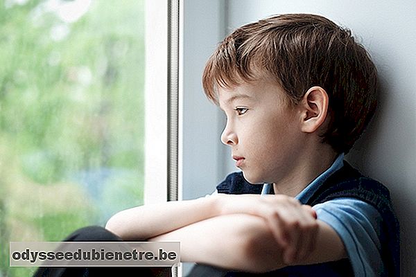 11 sinais de depressão infantil e como tratar